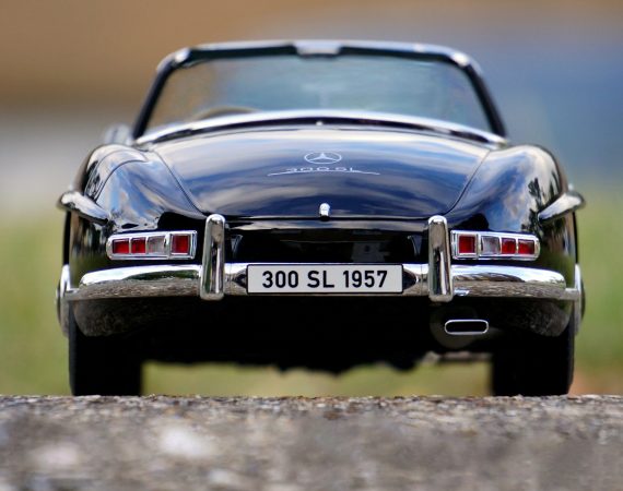 Mercedes-Benz 300SL Roadster