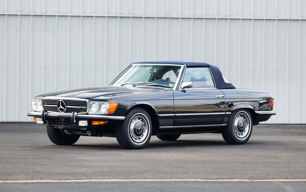 1972 Mercedes-Benz 350 SL at Gooding & Company Scottsdale 2022