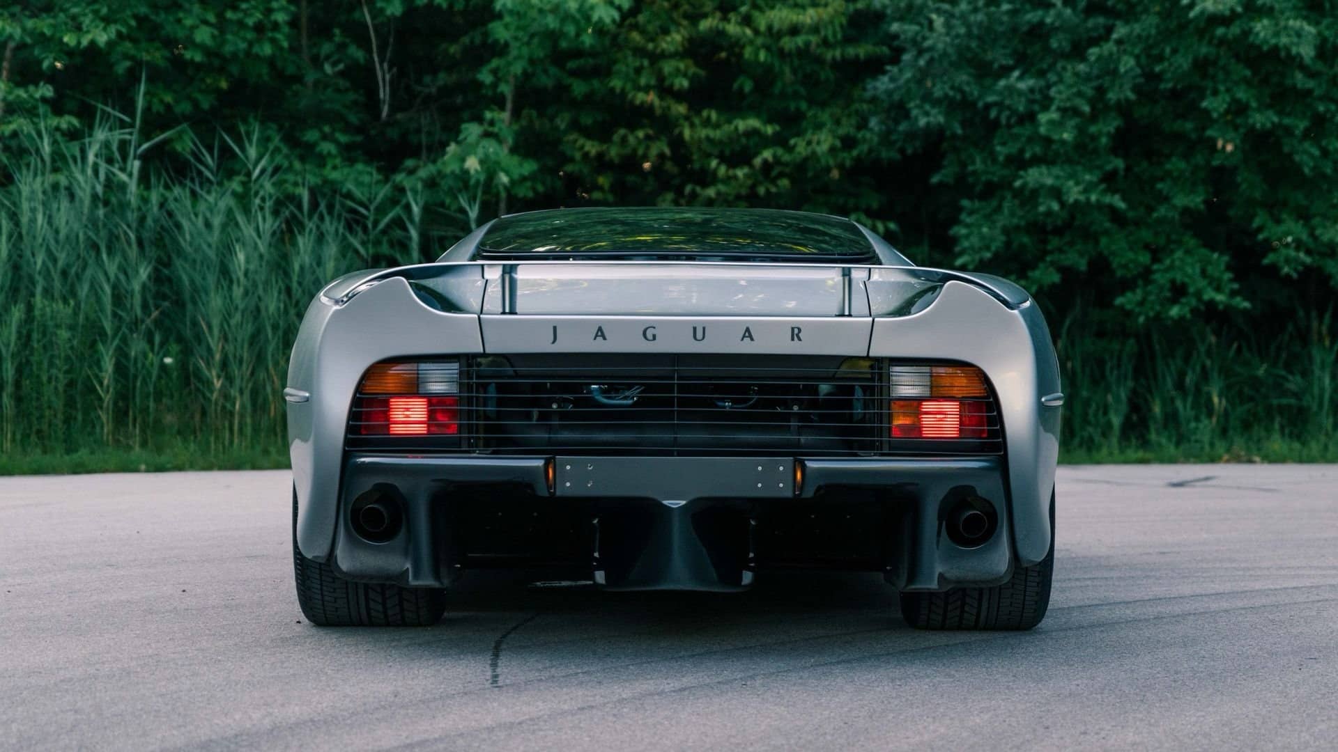 Jaguar XJ220 Value: How Prices Have Changed Over the Years • What's My ...