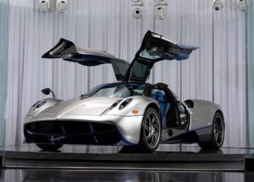Pagani Huayra Auction Palm Beach