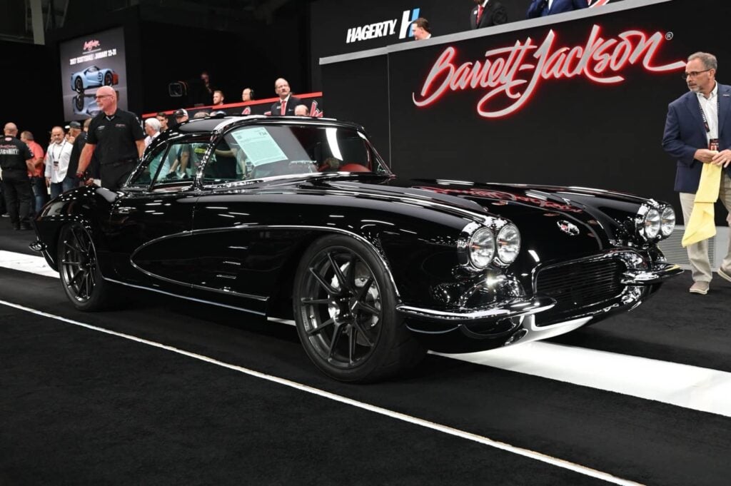 1962 Chevrolet Corvette Custom Convertible at Barrett-Jackson Las Vegas