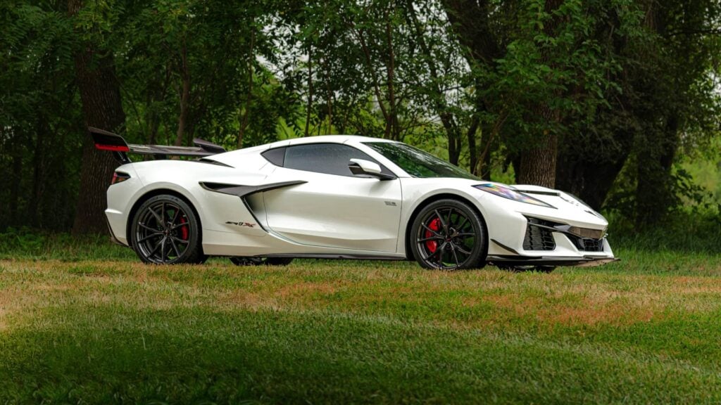 2026 Chevrolet Corvette ZR1X Stars & Steel Edition - Mecum Dallas 2026
